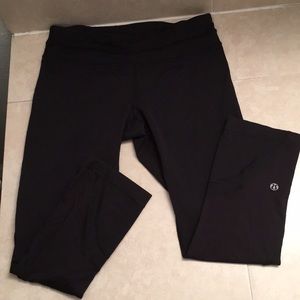 Lululemon Active Wear Capri Tights Sz6